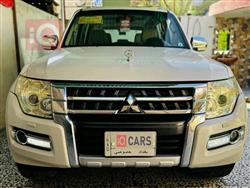 ميتسوبيشي باجيرو